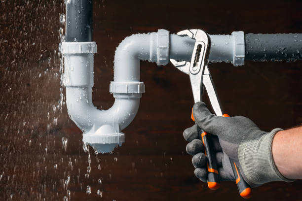 Professional Leak Detection technician working in Conneaut Lake, PA